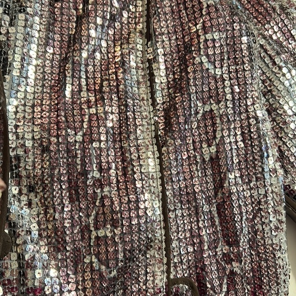 CHICO'S All Over Sequin Blazer Snap Closure with Tie Belt Jacket Size 2 Large - Picture 7 of 9